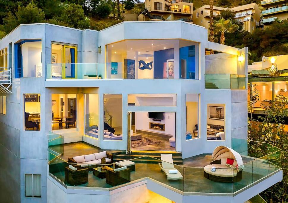 Pousada Hollywood Hills Modern Sanctuary-jaw Dropping View