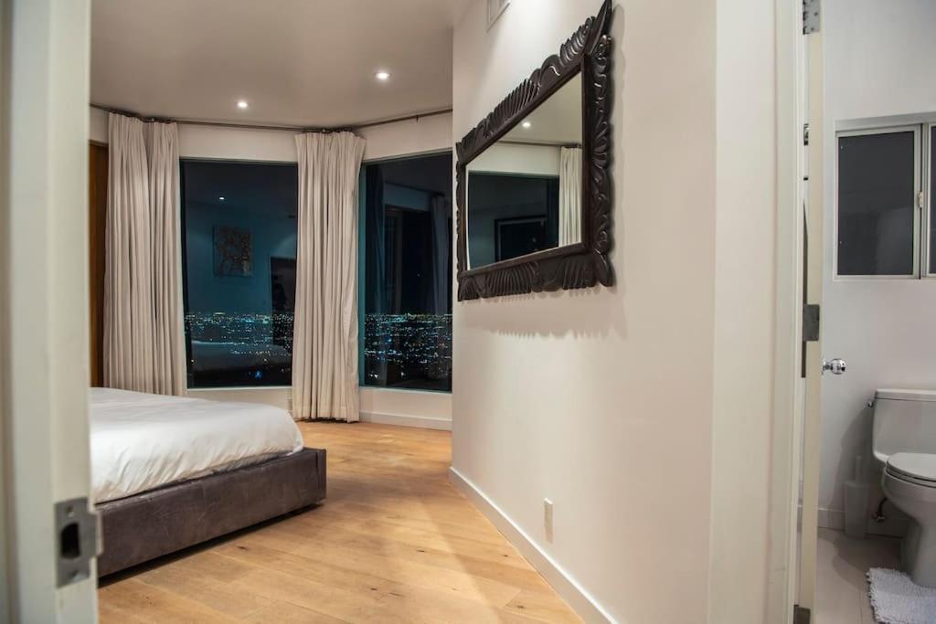 Hollywood Hills Modern Sanctuary-jaw Dropping View Pousada *