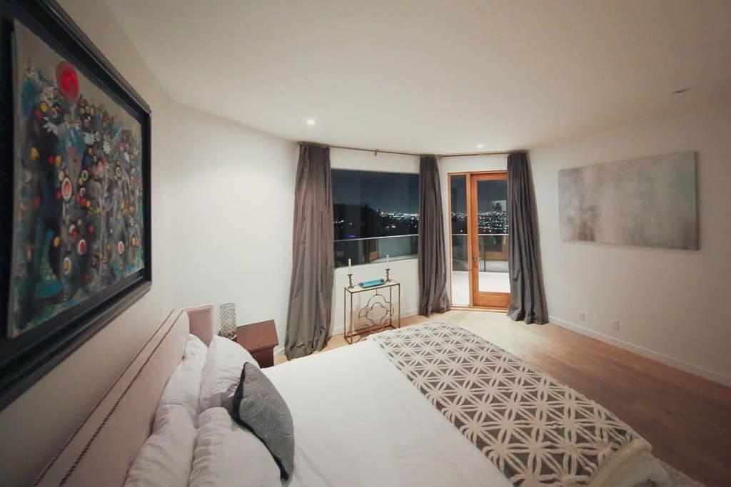 Hollywood Hills Modern Sanctuary-jaw Dropping View Pousada *